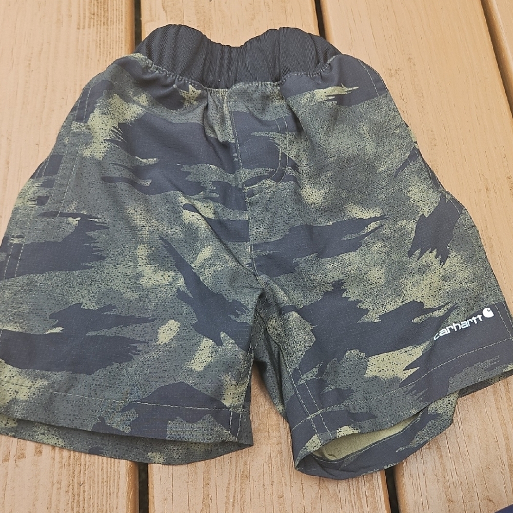 Carhartt Green Black Camouflage Shorts